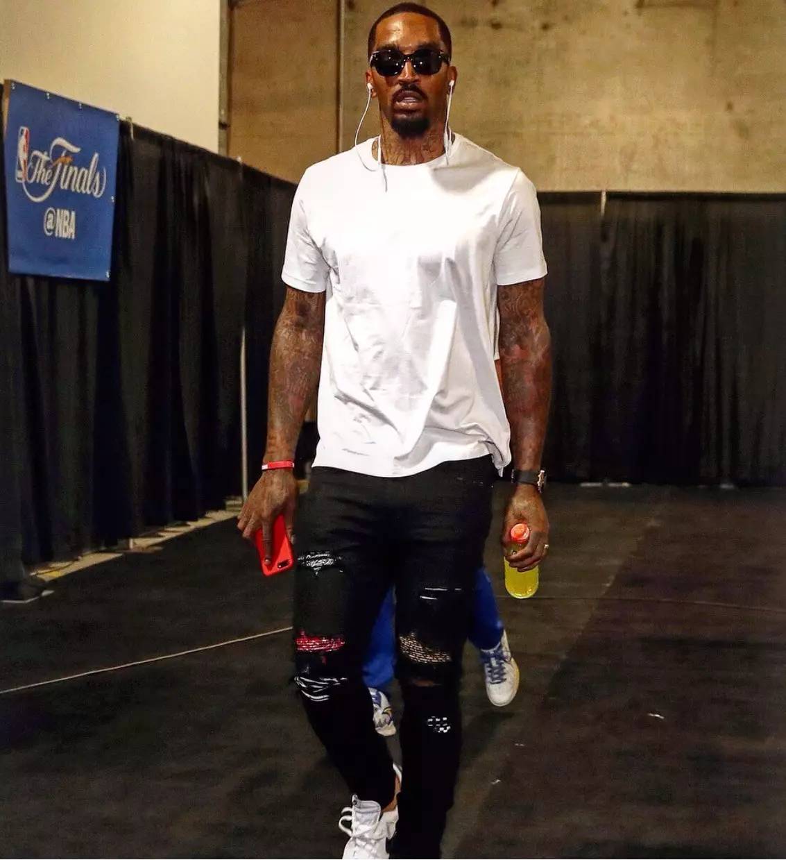 瑞典国脚后还有大鱼！辽宁铁人提高报价