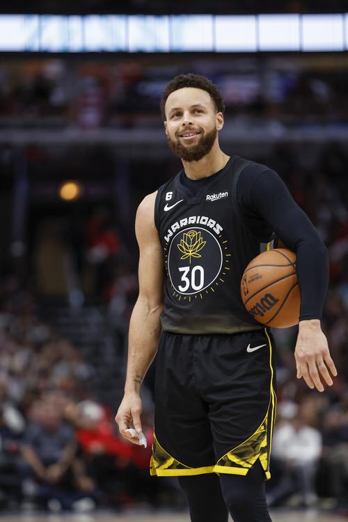 火箭末节场均31.1分&联盟第一，唯一突破30分的球队