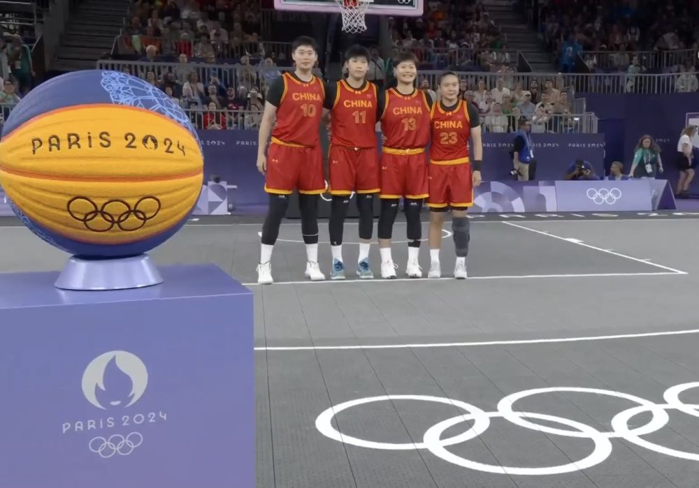 《ARC》冬季大更新：极寒风暴与篝火事件席卷战场