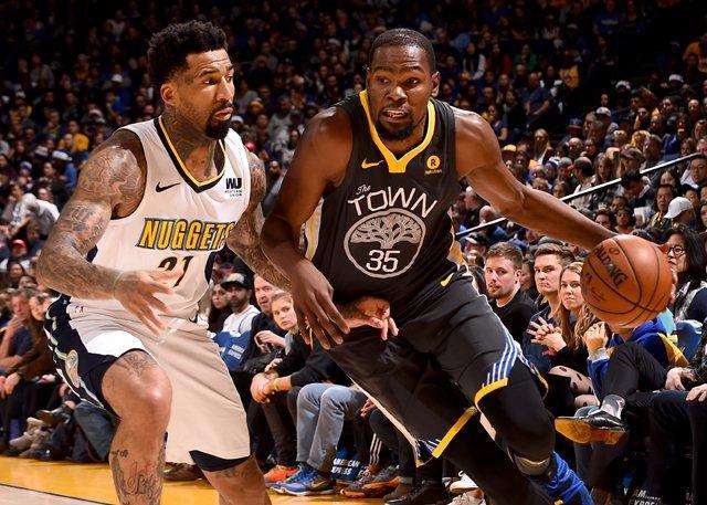 胡荷韬：身体状态慢慢调整过来了，明年朝更好的目标努力